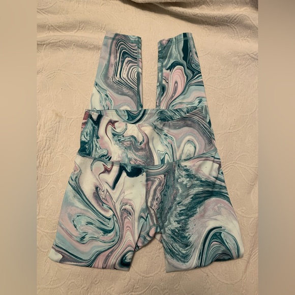 Old Navy Leggings - Picture 3 of 5